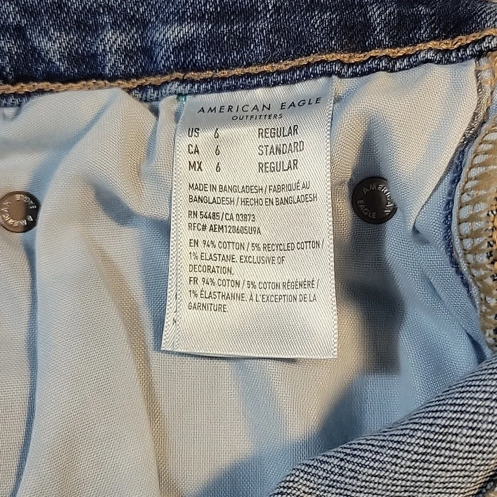 AMERICAN‎ EAGLE Stretch Women's 90's Straight Jeans Size 6